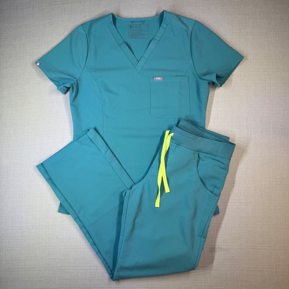 FIGS Womens Technical Collection Scrub Set Marine Kade and Catrina Size S Reg